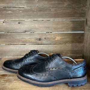 Mens Clarks Montacute Black Leather‎ Wingtip Lug Sole Brogue Shoes Size 11 W GUC